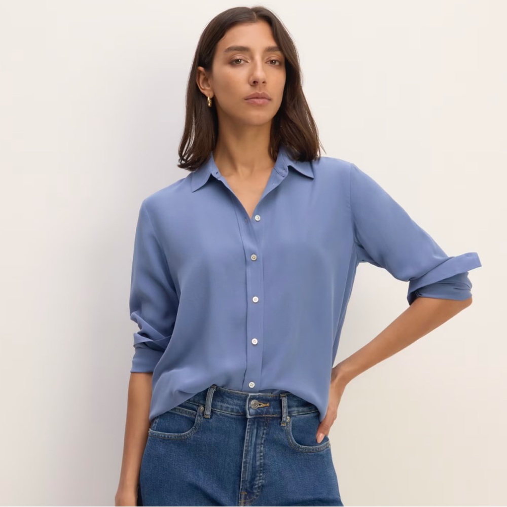 Everlane Must-Have Silk button down shirt